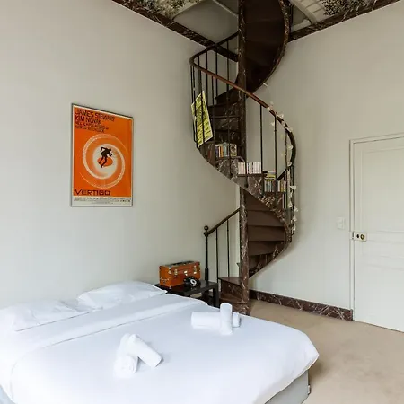Casa vacanze Veeve - Charming Townhouse Near Parc Montsouris Parigi