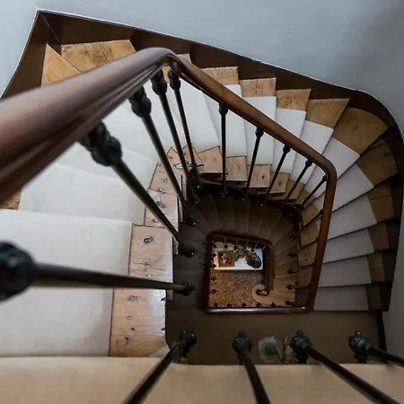 Veeve - Charming Townhouse Near Parc Montsouris Parigi